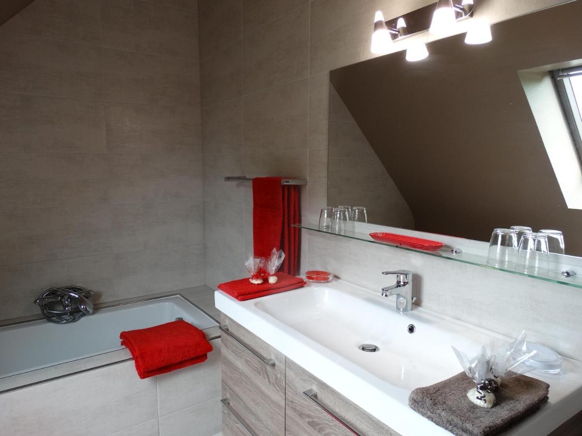 Chambres D'Hotes De La Voie Romaine Plouigneau المظهر الخارجي الصورة